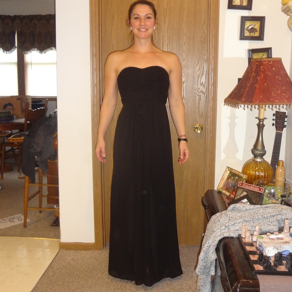 DAVID’S BRIDAL LONG STRAPLESS CHIFFON DRESS